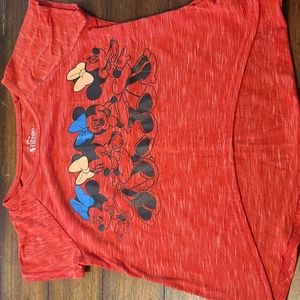 Disney Minnie Mouse shirt